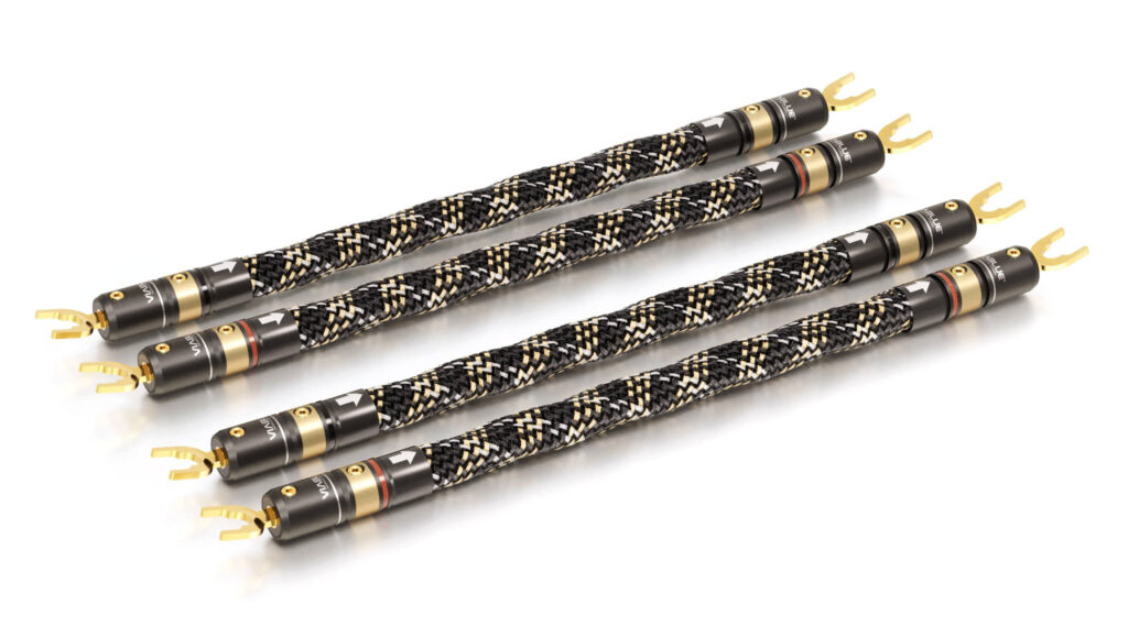 The SC-6 Air Silver cable bridge set from VIABLUE™ is characterized by particularly high-quality workmanship. The cable bridges are equipped with T6S cable lugs, which ensure a reliable and secure connection between the components.